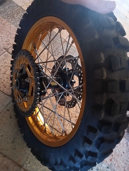 Rodas tenere700 Hann Wells