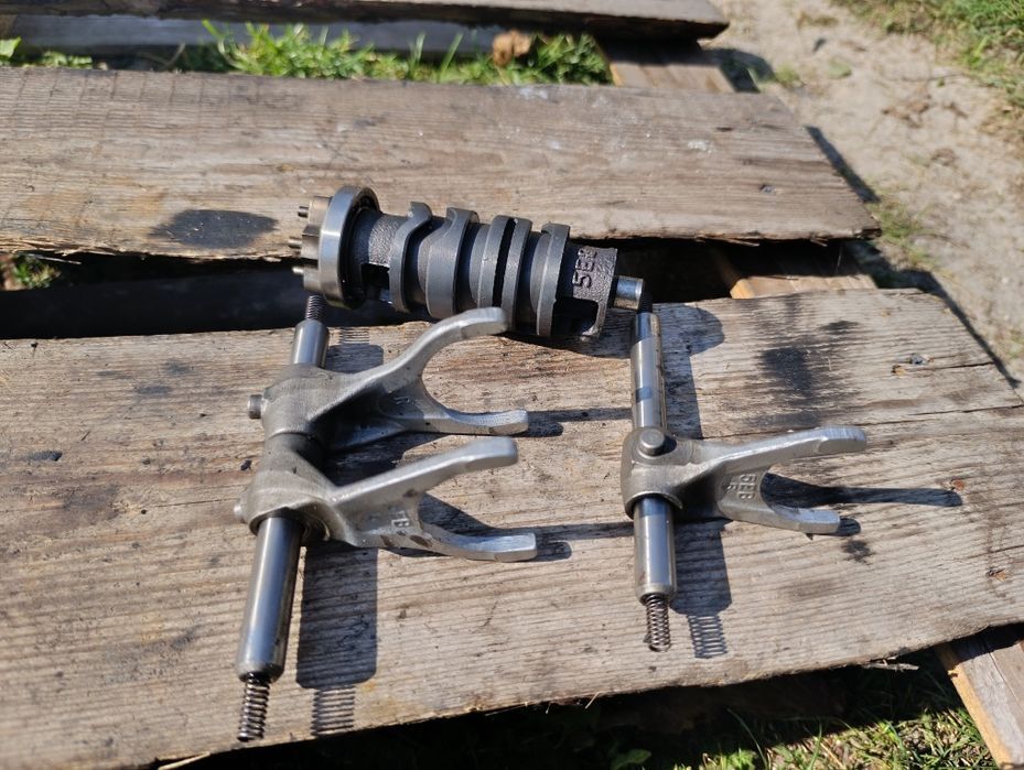 Wodziki Yamaha R6 rj03 98 - 02 r programator biegów silnika części B4