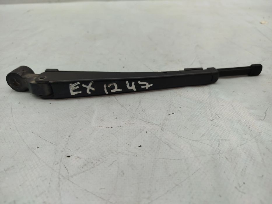 Haste / braço de escova limpa vidros trás MERCEDES-BENZ Classe A (W176