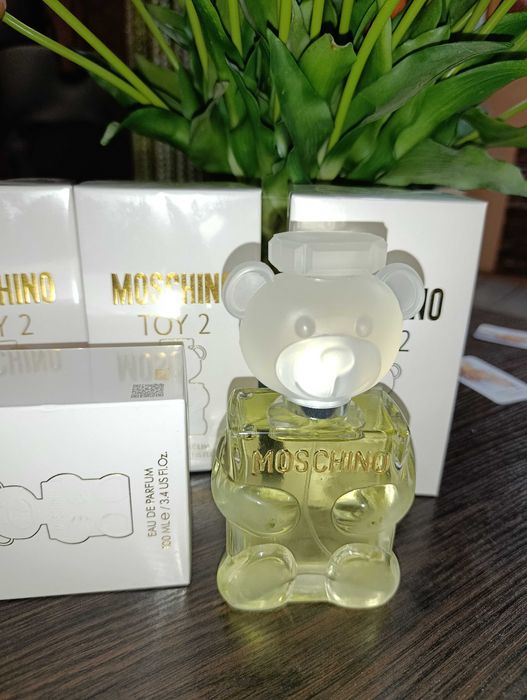 Парфумована вода Moschino Toy 2. 100ml