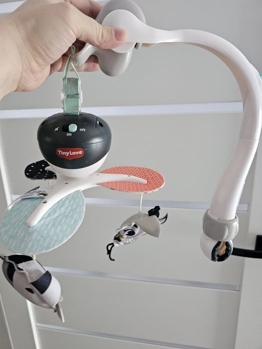 Tiny Love, Magiczna Kraina, karuzela podróżna