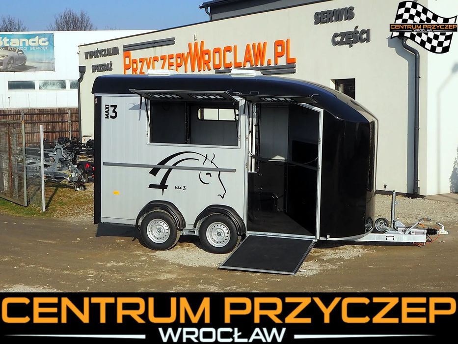 Cheval Liberte MAXI 3 / 3 konna / Rampa przednia / Siodlarnia / NAJTANIEJ  Maxi 3 / Nowa / Rampa / Siodlarnia / DMC: 2700-3500 kg