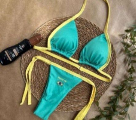 Massagem 2506 Biquínis Brasileiros