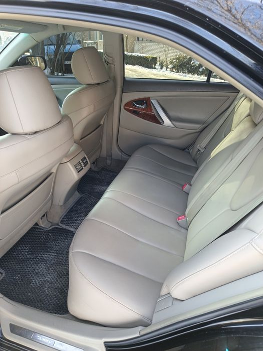 Камри 40  3.5 в гарному стані