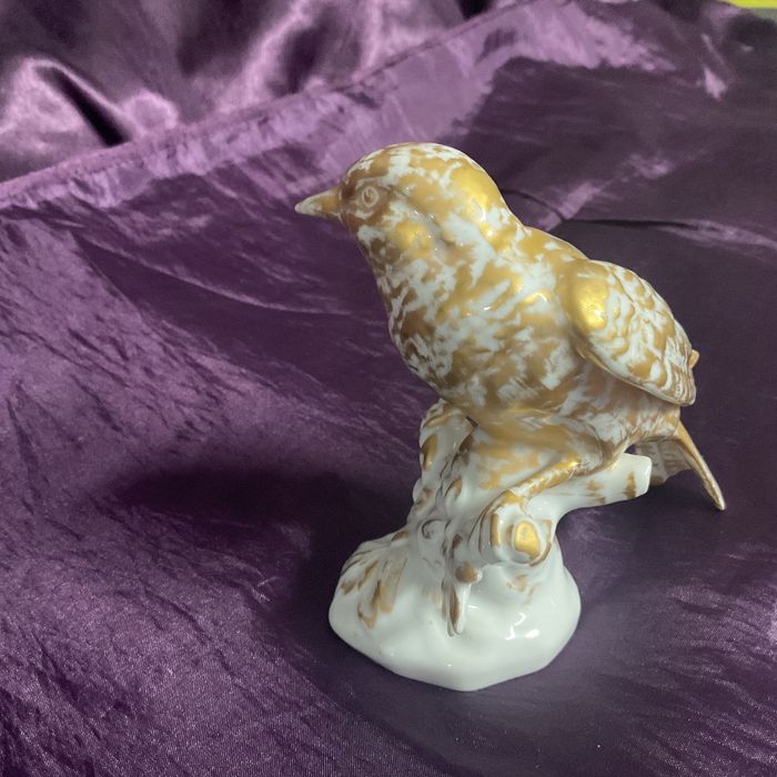 Passarinho em Ramos vista alegre pintura manual a ouro 13 cm