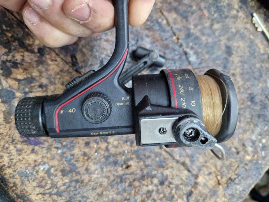 2 canas de pesca olympic(3.8.    3.9).      3 carretos