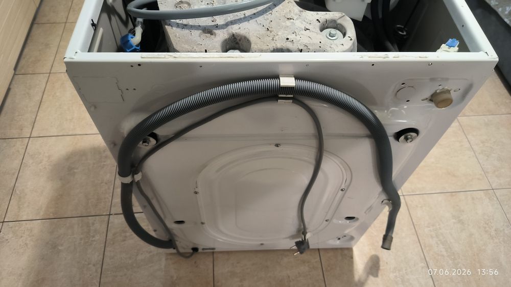 Пральна машина Electrolux EWF1064EDU 2.2 квт
