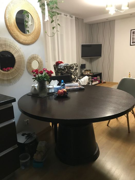 Sprzedam szybko Stol dębowy Vinotti