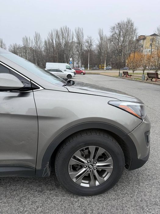 Продам Hyundai Santa Fe 3 (2014)