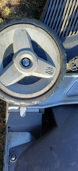Kosiarka husqvarna