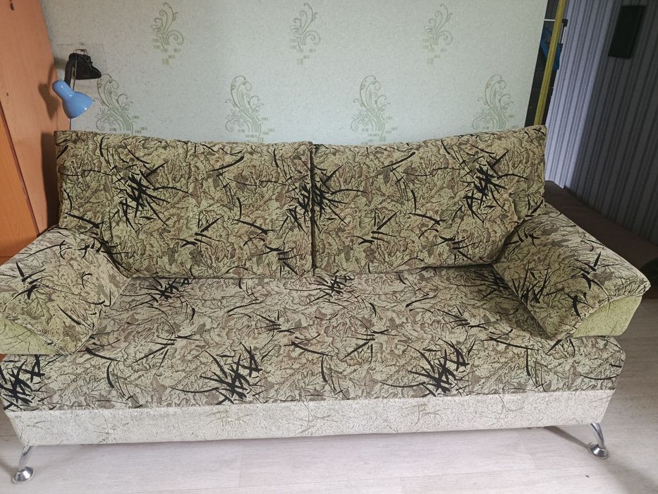 Диван-тахта у прекрасному стані