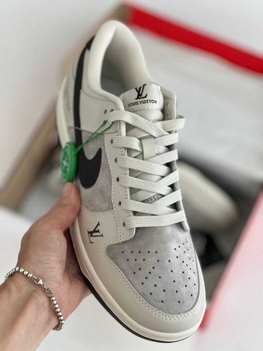 Мужские кроссовки Nike SB Dunk Low x Louis Vuitton. Размеры 40-45
