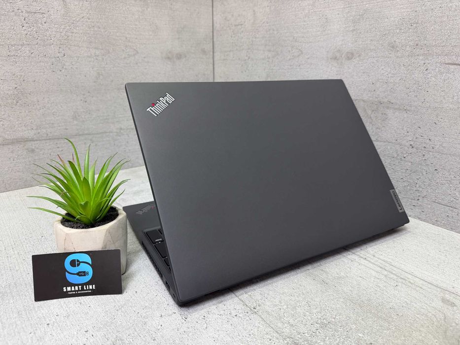 Стильний ноутбук Lenovo P16s gen2/i5-1340p/16gb ddr5/512gb ssd/16"