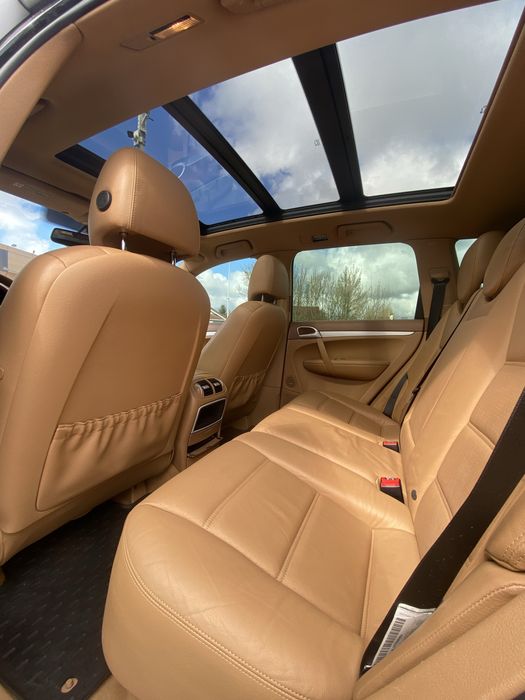 Продам Porsche Cayenne