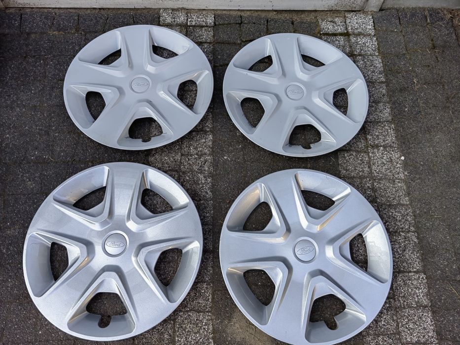 16" Kołpaki Ford Mondeo Focus S-max Galaxy komplet Oryginalne