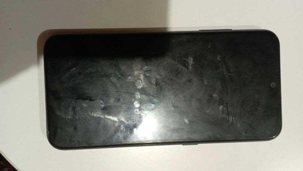 продаю телефон Samsung galaxy a01