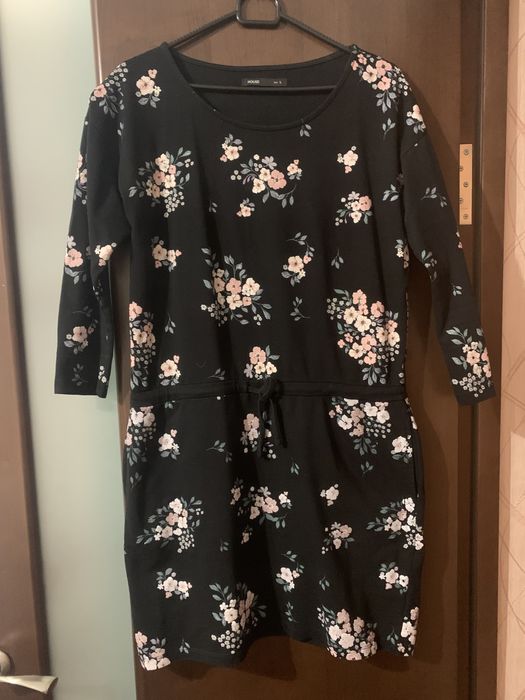 Плаття в гарному стані