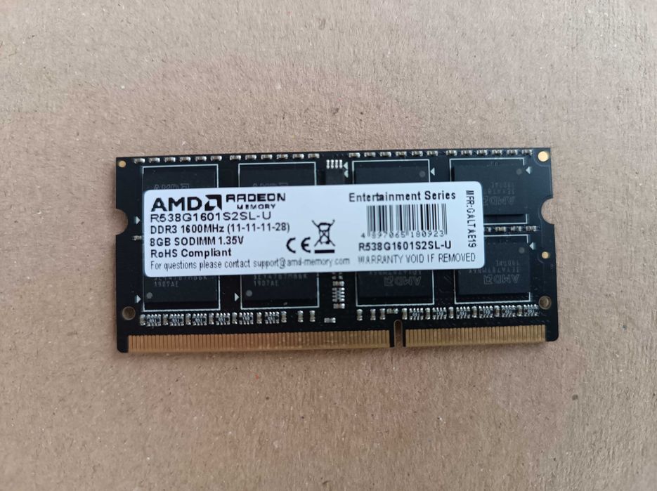 Оперативна пам'ять AMD SODIMM DDR3L-1600 8 Гб
