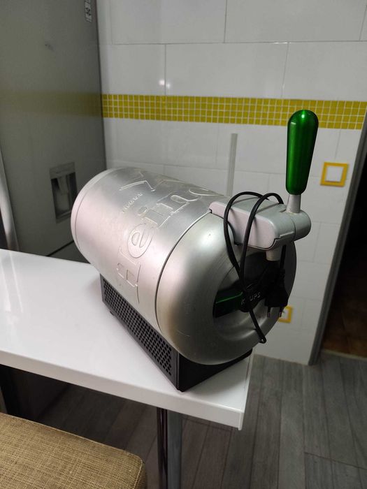 Maquina Cerveja Heineken Barris de 2LT