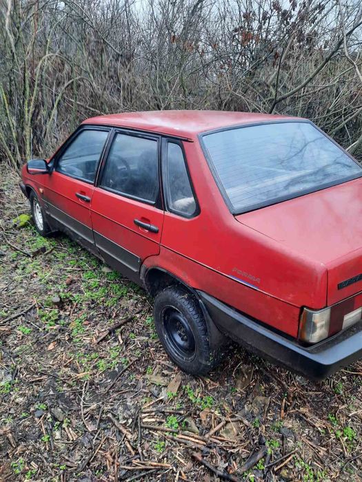 Продам ваз 21099 по запчастям