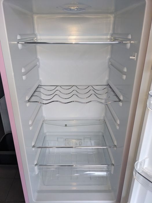 Ретро холодильник Wolkenstein 188/55/55 см