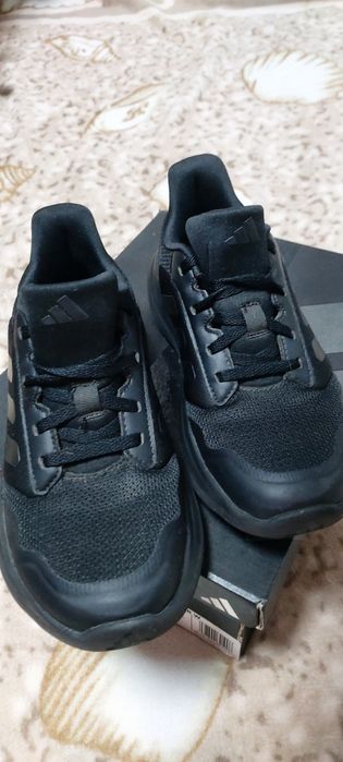 Кросівки Adidas р.36