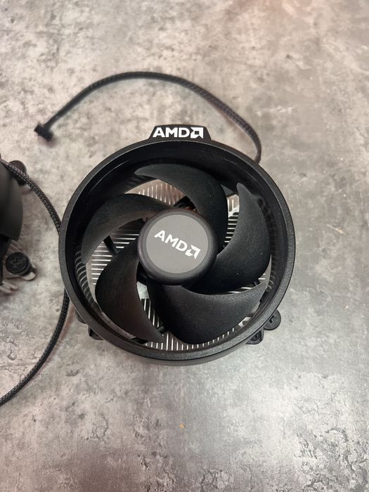 AMD Ryzen 3 1200 AM4 + Cooler Original | Excelente estado