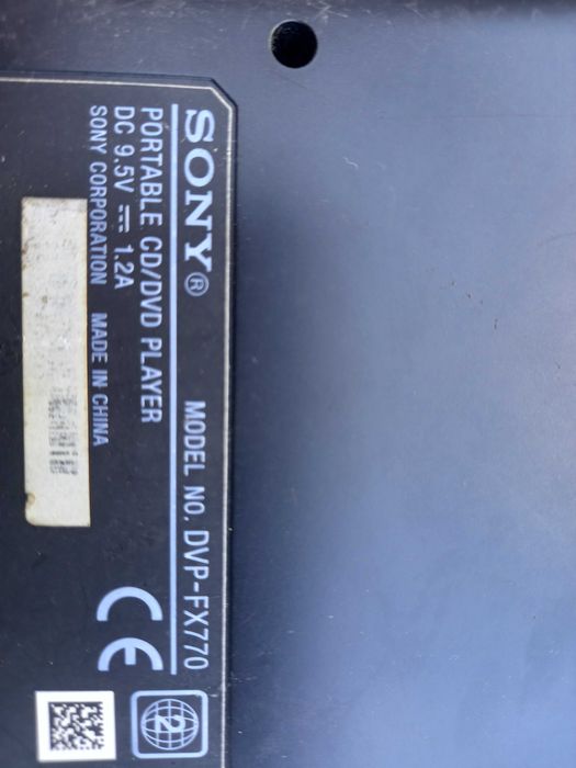Przenośny odtwarzacz DVD SONY DVP FX 770
