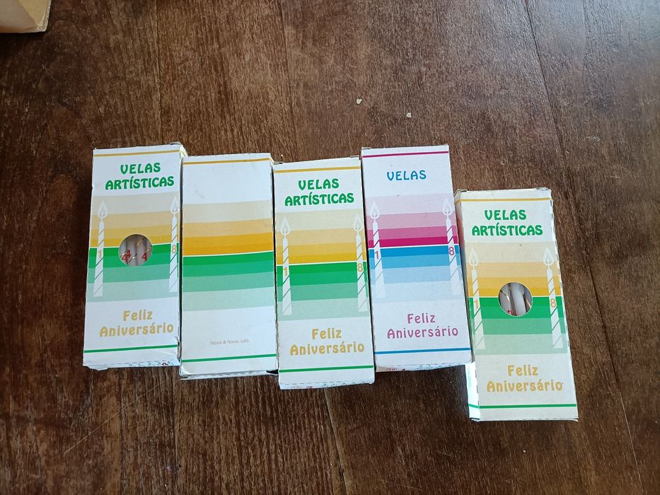 Caixas de velas de aniversário