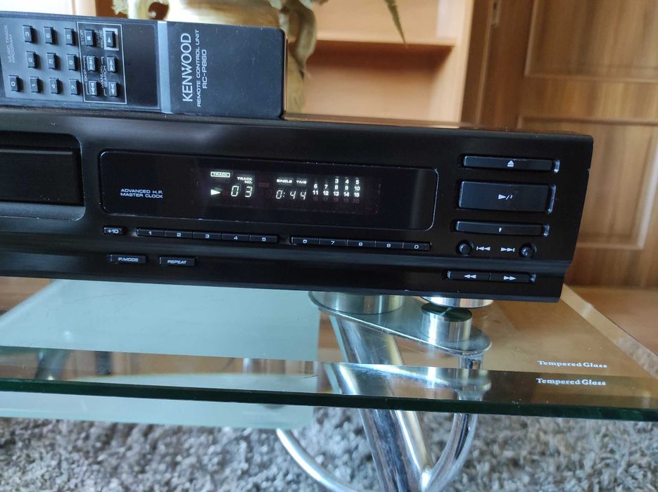 Odtwarzacz CD Kenwood DP-3060 + pilot