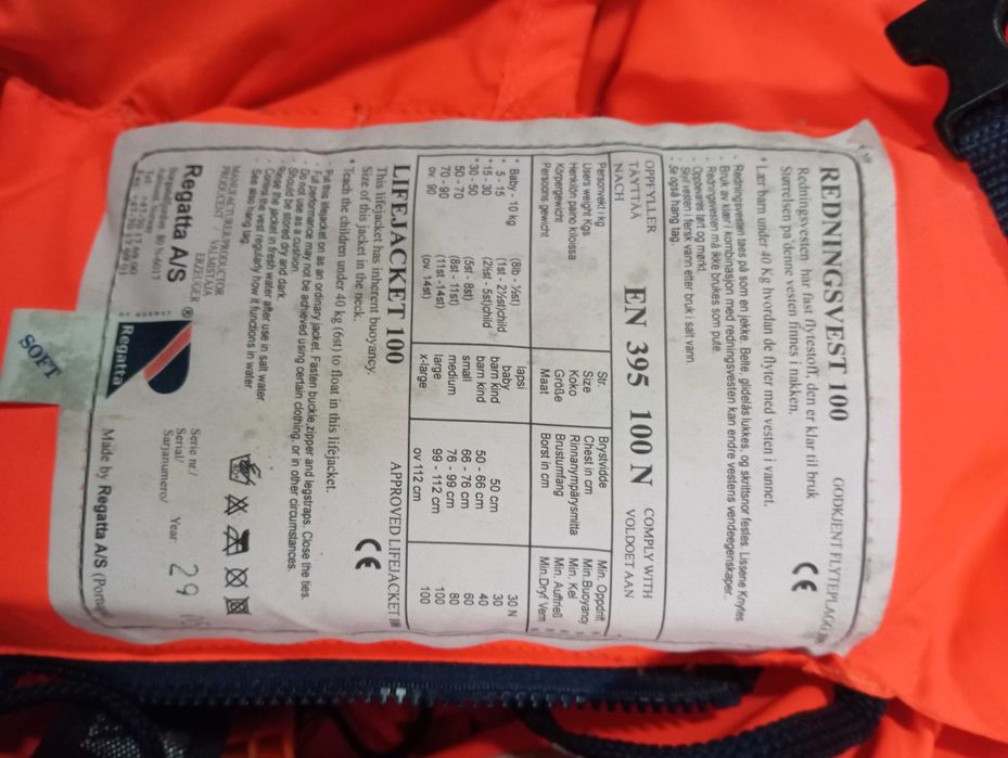 Colete salva vidas criança