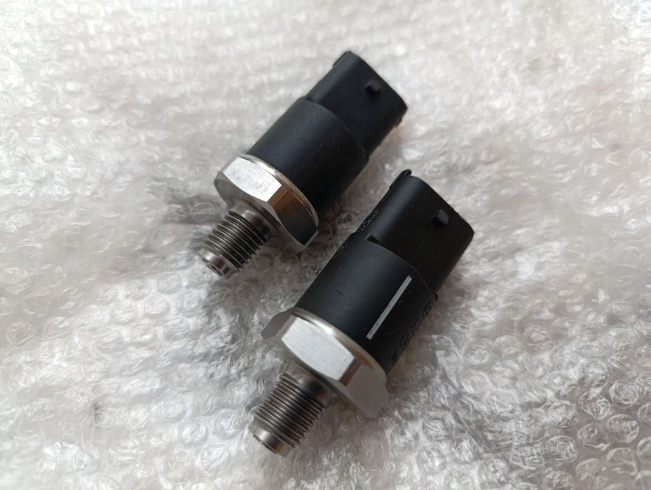 Датчик тиску палива BMW Е39 M57, Е38 M57, E46 M57, Е53 Х5 3.0d M57