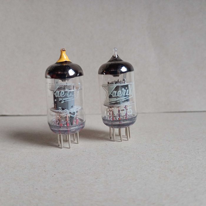 Lampa elektronowa Zaerix EF 95 2szt.