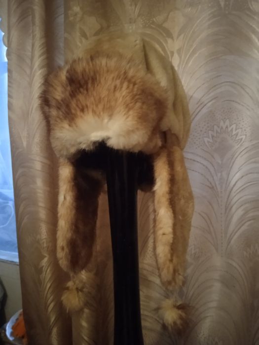 Норковая шуба Фабр качества с капюшоном и норковой шапкой
