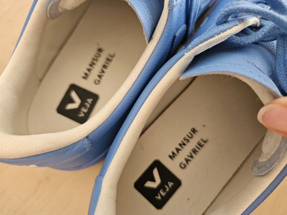 Niebieskie sneakersy buty Veja skóra