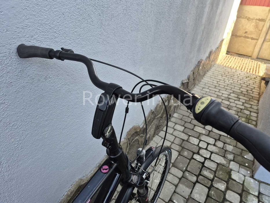 Велосипед бу з планетарною втулкою Stella Azzurro 28 H41 / Nexus 8