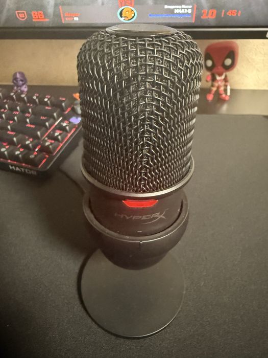 Продам микрофон HyperX solocast