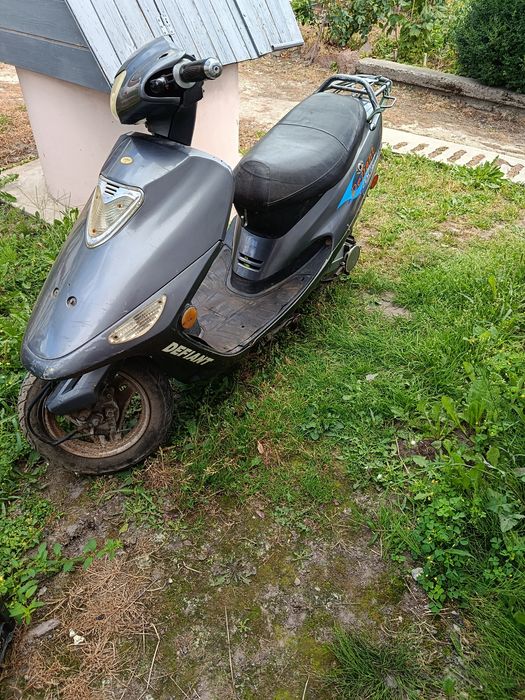 продам скутер DEFIANT