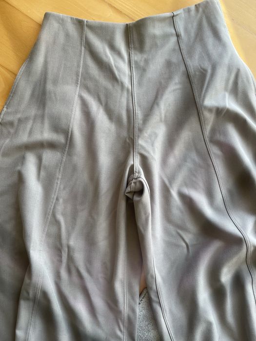 Calça wide leg larga