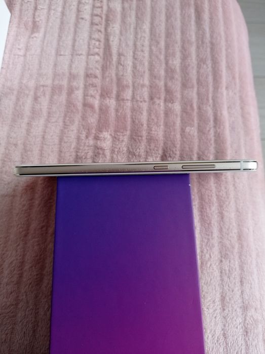 HUAWEI P 10 little