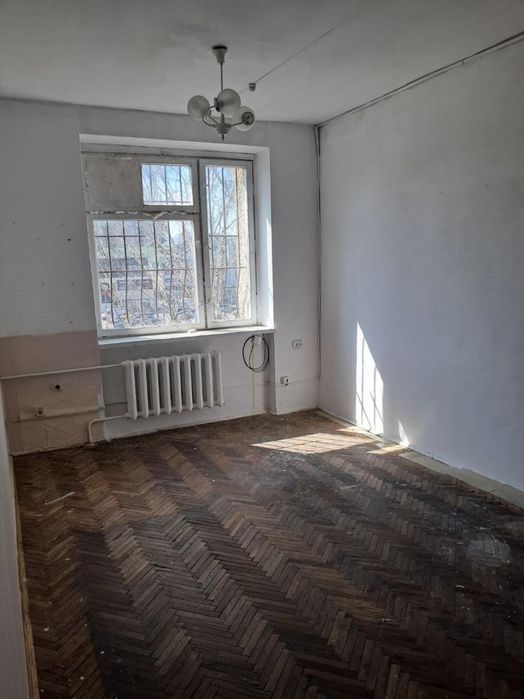 Оренда на вул. Червоної Калини, 35 офіс на 35 м², від власника