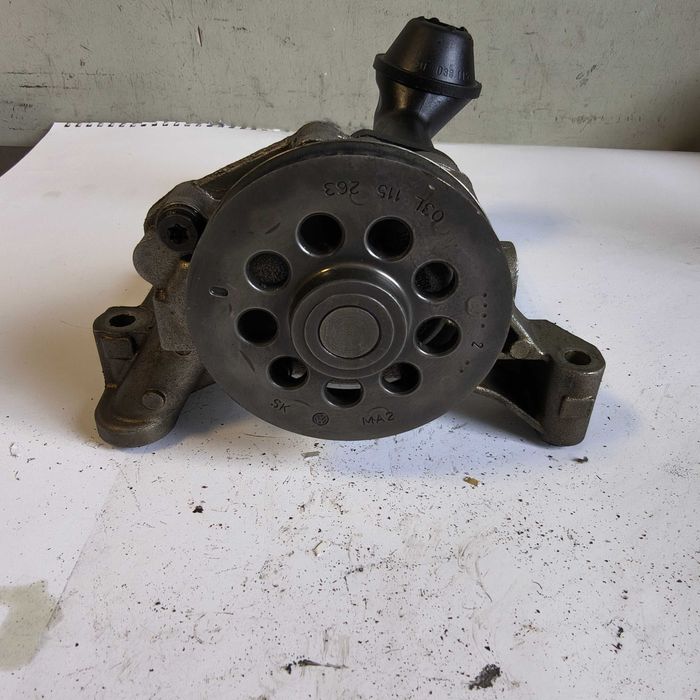 Pompa oleju VW/Audi/Skoda/Seat 03L.115.105.B FV Transport/Dostawa