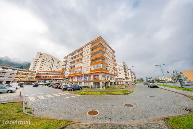 Apartamento T3 à venda em Viana do Castelo -Darque