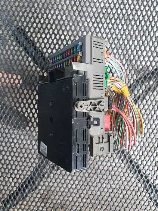 Modul sterownik bsi bsm komfortu Renault  Laguna 2 sprawny