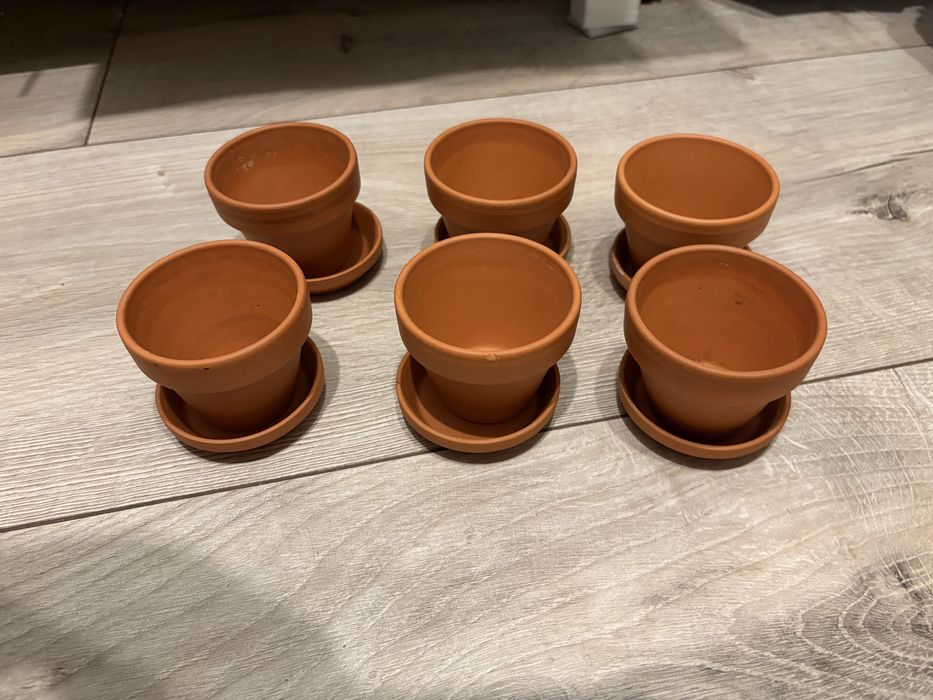 Doniczki gliniane zestaw