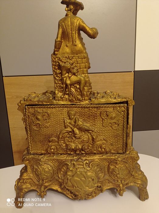 Piękny, duży zegar. Sprawny