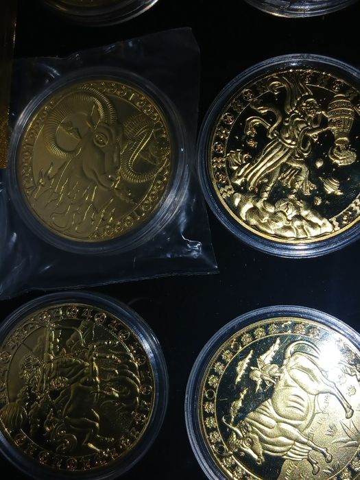 Colecao 12 signo chapado ouro pir 200 €