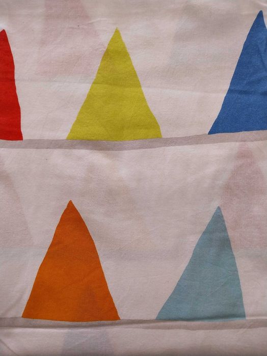 Capa Edredão IKEA - Triângulos