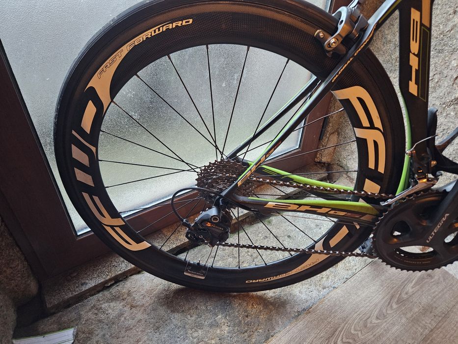 Bicicleta marca  Bh g5