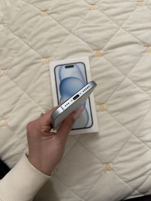 iPhone 15 Blue 128gb